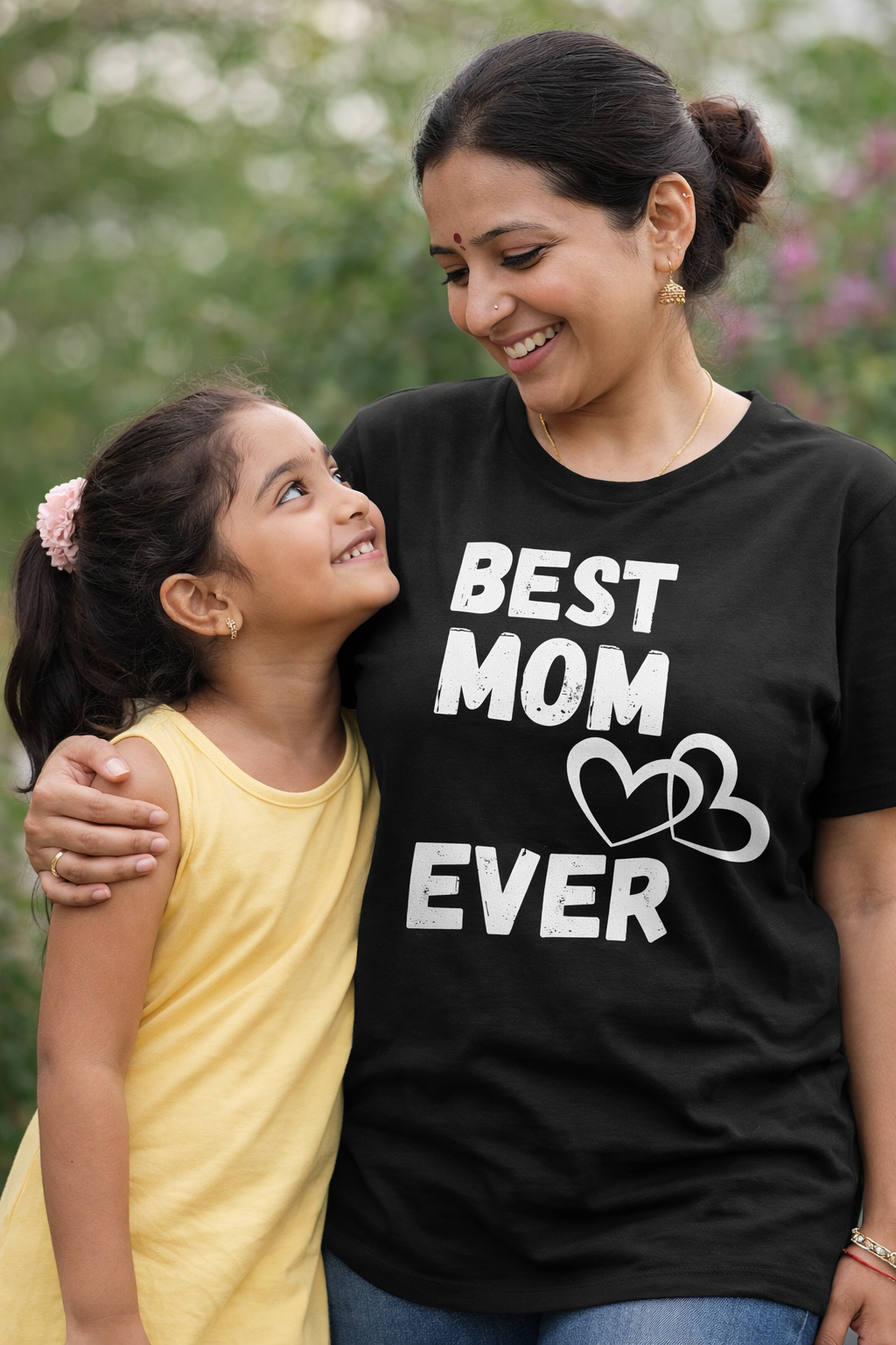 Best Mom Ever T-Shirt – Cute Mother’s Day Gift Tee for Mom | Trendy Mom Graphic T-Shirt